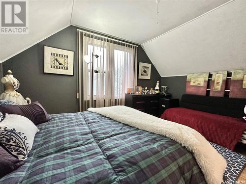 1562 Elphinstone Street, Regina, SK - Indoor Photo Showing Bedroom