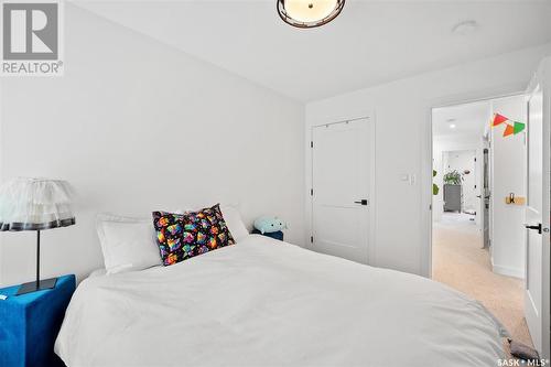 1322 Empress Avenue, Saskatoon, SK - Indoor Photo Showing Bedroom