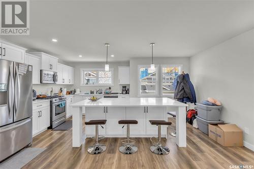 128 315 Dickson Crescent, Saskatoon, SK - Indoor Photo Showing Kitchen With Upgraded Kitchen