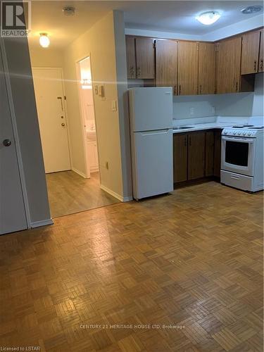 Imported from itso - 303 - 41 Parkside Drive, St. Thomas, ON - Indoor Photo Showing Kitchen