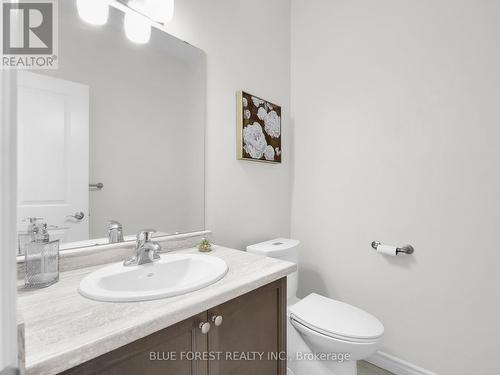 3426 Castle Rock Place, London, ON - Indoor Photo Showing Bathroom