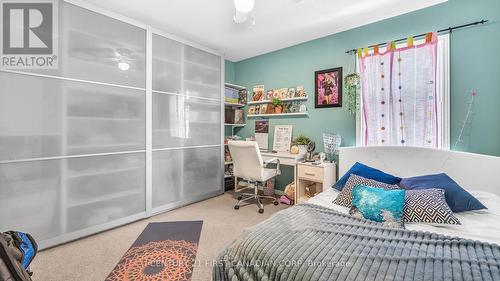 53 Briscoe Street W, London, ON - Indoor Photo Showing Bedroom