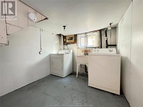 702 Randolph Avenue, Windsor, ON - Indoor Photo Showing Laundry Room