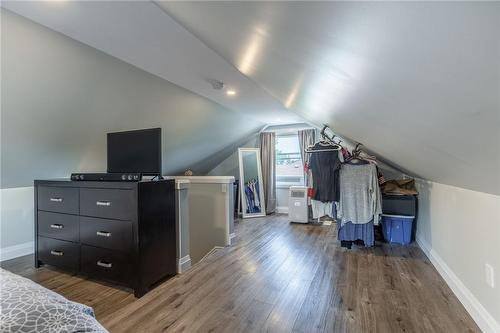 115 Stewartdale Avenue, Hamilton, ON - Indoor Photo Showing Bedroom