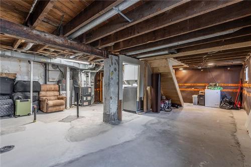 115 Stewartdale Avenue, Hamilton, ON - Indoor Photo Showing Laundry Room