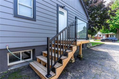 115 Stewartdale Avenue, Hamilton, ON - Outdoor With Deck Patio Veranda With Exterior