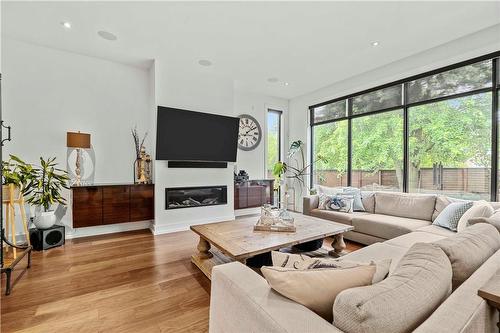 66 Seneca Drive, Hamilton, ON - Indoor Photo Showing Living Room With Fireplace