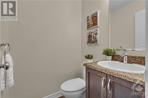 408 Arncliffe Avenue, Ottawa, ON - Indoor Photo Showing Bathroom