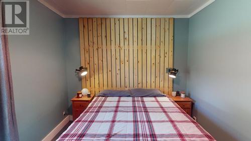 1220 Moffat Avenue, Quesnel, BC - Indoor Photo Showing Bedroom