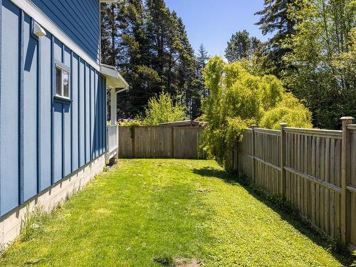 7109 Grant Rd West, Sooke, BC - Outdoor