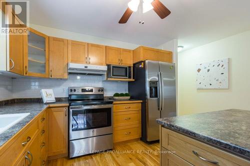 111 Hickory Grove, Belleville, ON - Indoor Photo Showing Kitchen With Stainless Steel Kitchen