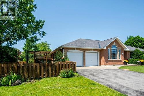 111 Hickory Grove, Belleville, ON - Outdoor
