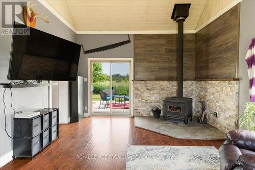 1874 County 2 Road, Prince Edward County, ON - Indoor With Fireplace