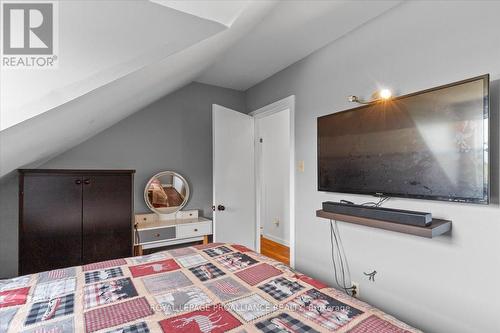 1874 County 2 Road, Prince Edward County, ON - Indoor Photo Showing Bedroom