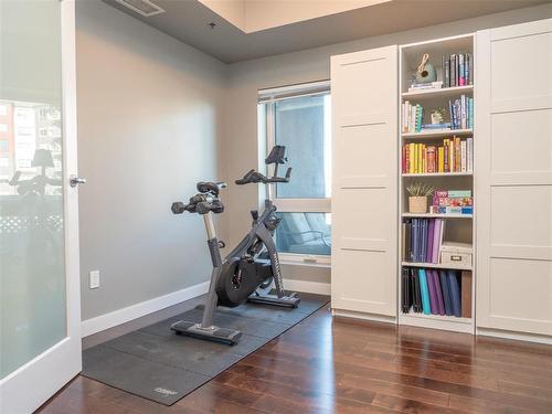 218 775 Sterling Lyon Parkway, Winnipeg, MB - Indoor Photo Showing Gym Room