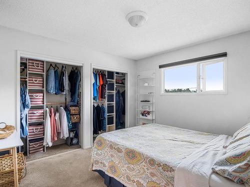 1066 Douglas Street, Kamloops, BC - Indoor Photo Showing Bedroom
