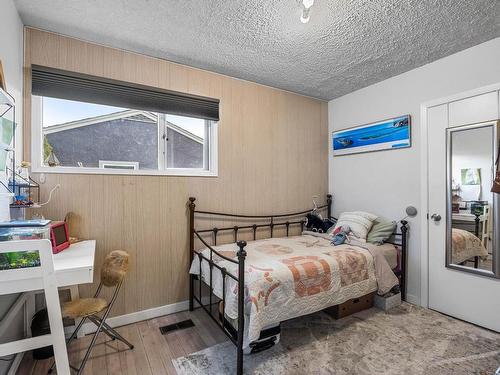 1066 Douglas Street, Kamloops, BC - Indoor Photo Showing Bedroom