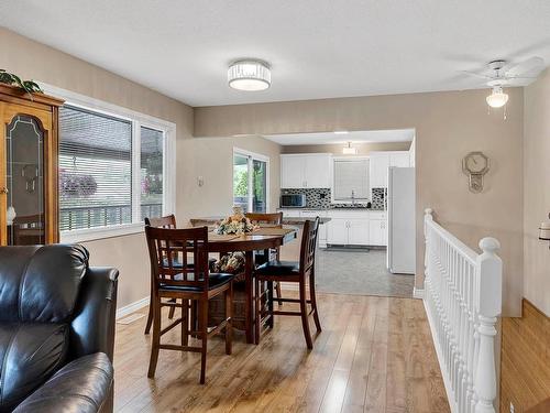 4104 Davie Road, Kamloops, BC - Indoor Photo Showing Dining Room