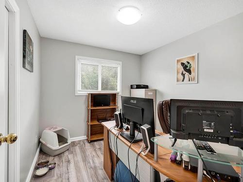 4104 Davie Road, Kamloops, BC - Indoor Photo Showing Office