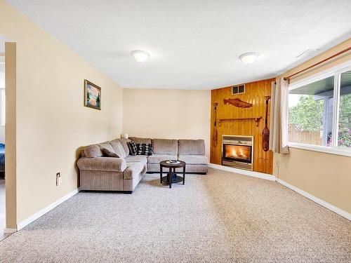 4104 Davie Road, Kamloops, BC - Indoor With Fireplace