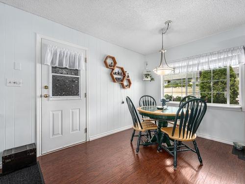 707 Elm Street, Ashcroft, BC - Indoor Photo Showing Dining Room