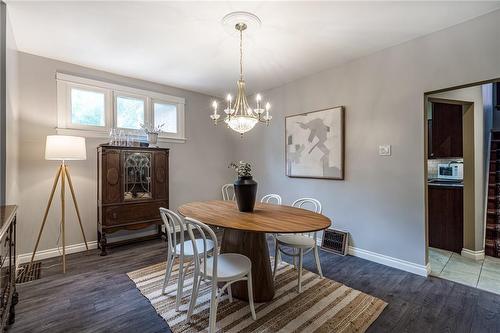 90 Blake Street, Hamilton, ON - Indoor Photo Showing Dining Room