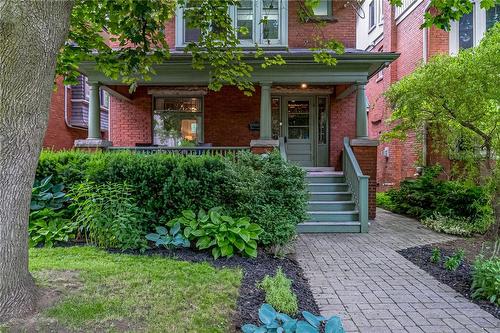 90 Blake Street, Hamilton, ON - Outdoor