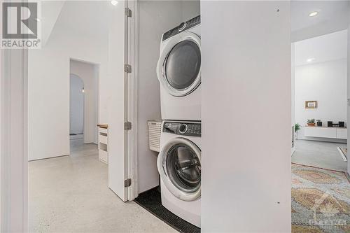 Laundry - 344 Donald B Munro Drive, Ottawa, ON - Indoor Photo Showing Laundry Room