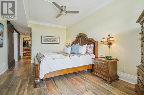 607 - 383 Ellis Park Road, Toronto, ON - Indoor Photo Showing Bedroom