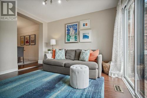 67 Fifth Street, Toronto, ON - Indoor Photo Showing Living Room