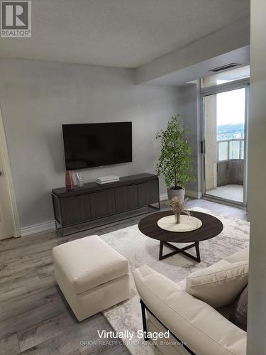 1222 - 3888 Duke Of York Boulevard, Mississauga, ON - Indoor Photo Showing Living Room