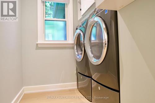 121 West 23Rd Street, Hamilton, ON - Indoor Photo Showing Laundry Room
