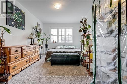 95 Woodedge Circle, Kitchener, ON - Indoor Photo Showing Bedroom