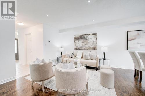 83 Blue Sky Trail, Hamilton, ON - Indoor Photo Showing Living Room