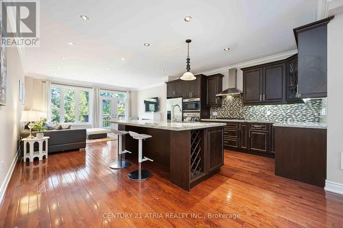 1A Ardell Avenue, Toronto (Oakridge), ON - Indoor Photo Showing Kitchen With Upgraded Kitchen