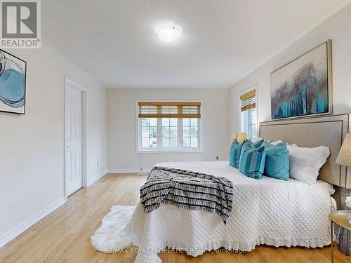 2433 Florentine Place, Pickering, ON - Indoor Photo Showing Bedroom