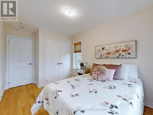 2433 Florentine Place, Pickering, ON - Indoor Photo Showing Bedroom