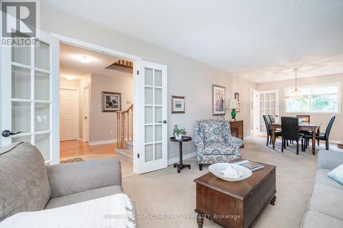 167 Luckport Crescent, Midland, ON - Indoor Photo Showing Living Room