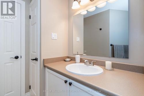 167 Luckport Crescent, Midland, ON - Indoor Photo Showing Bathroom