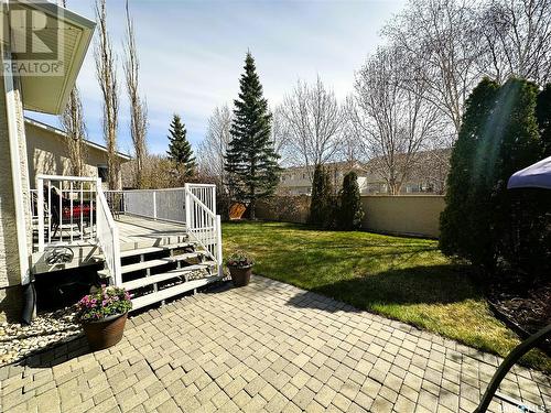 3936 Nottingham Crescent E, Regina, SK - Outdoor