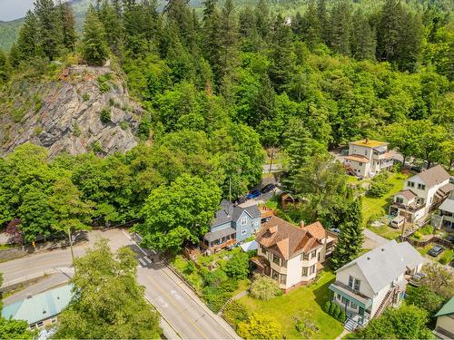 920 Edgewood Avenue, Nelson, BC - Outdoor With View