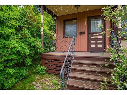 920 Edgewood Avenue, Nelson, BC - Outdoor