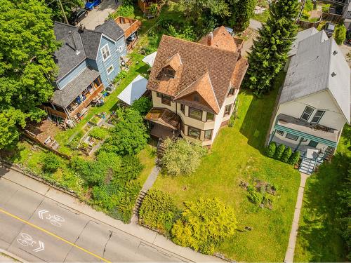 920 Edgewood Avenue, Nelson, BC - Outdoor