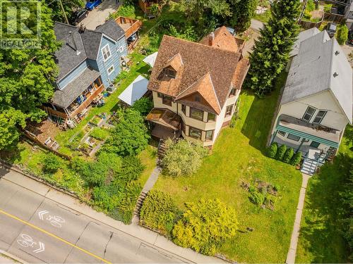 920 Edgewood  Avenue, Nelson, BC - Outdoor