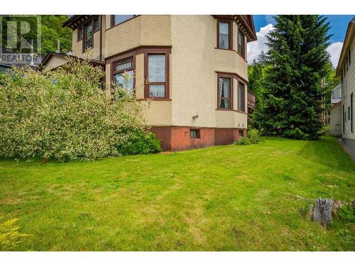 920 Edgewood  Avenue, Nelson, BC - Outdoor