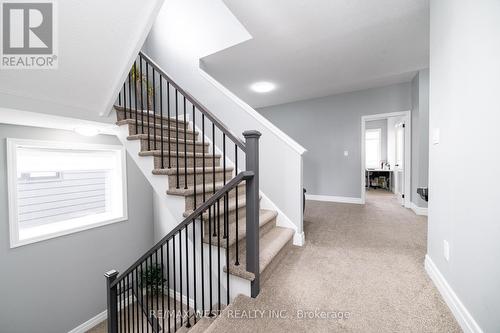 172 Hollybrook Trail, Kitchener, ON - Indoor Photo Showing Other Room