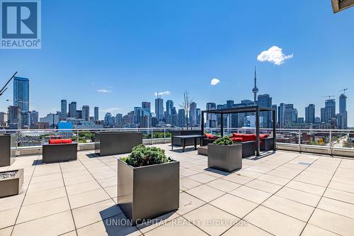 602 - 10 Willison Square, Toronto, ON - Outdoor