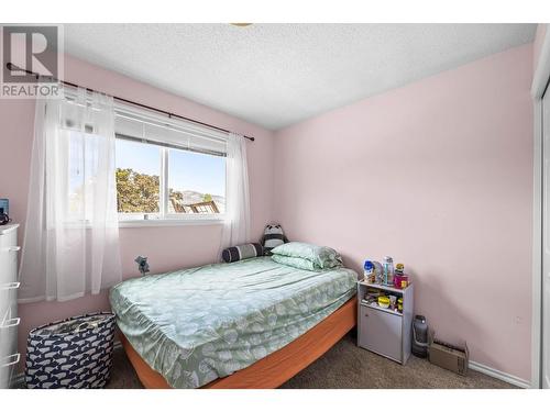 526 Battle Street W, Kamloops, BC - Indoor Photo Showing Bedroom