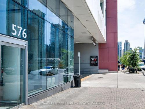 1810-576 Front St W, Toronto, ON - Outdoor With Exterior