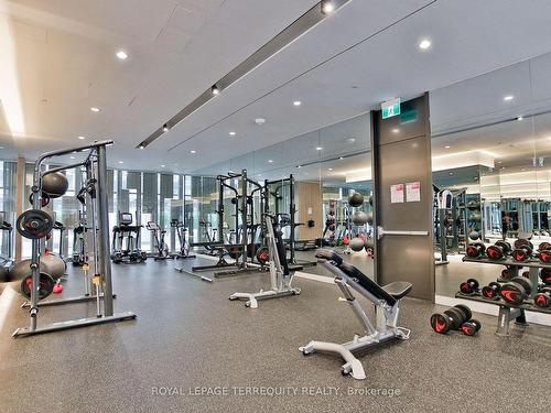 1810-576 Front St W, Toronto, ON - Indoor Photo Showing Gym Room